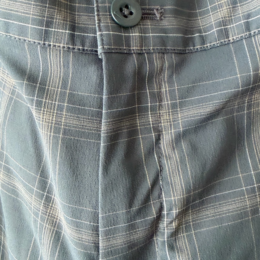 Nike Dri-FIT Men's Gray Blue Plaid Golf Pants Size: 33/30. - Picture 3 of 9